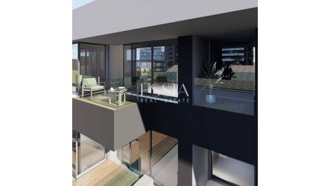 Apartamento T3 com Varandas no Bonfim, Porto