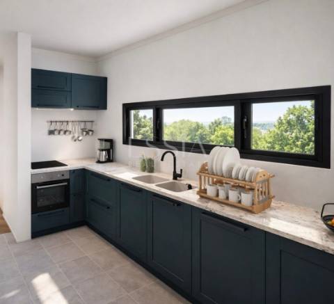 Moradia Geminada T3+1 com Jardim e Três Frentes na Prelada