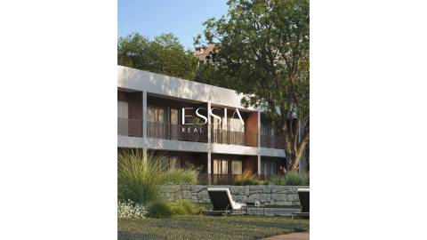 Apartamento T3 com Varanda no OAK Porto