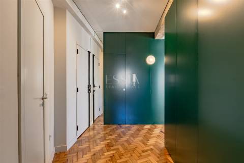 Apartamento T1+1 Remodelado para Arrendar na Boavista