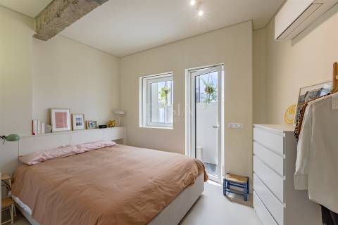 Apartamento T1+1 Remodelado para Arrendar na Boavista