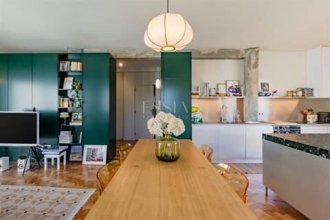 Apartamento T1+1 Remodelado para Arrendar na Boavista