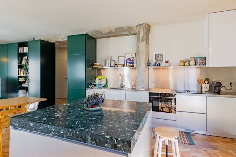 Apartamento T1+1 Remodelado para Arrendar na Boavista