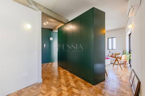 Apartamento T1+1 Remodelado para Arrendar na Boavista