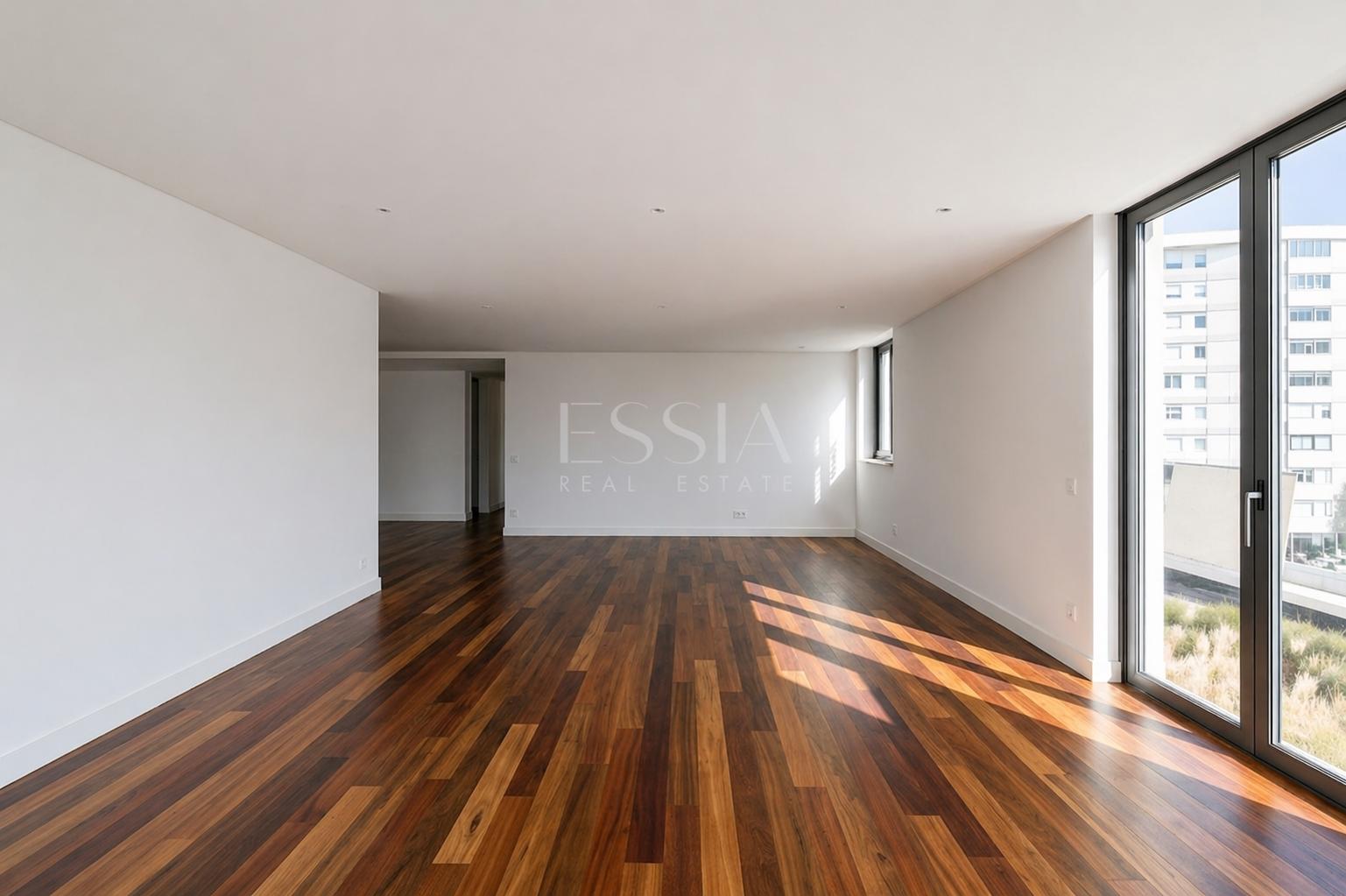 Apartamento T4 com Varanda no Varandas do Foco