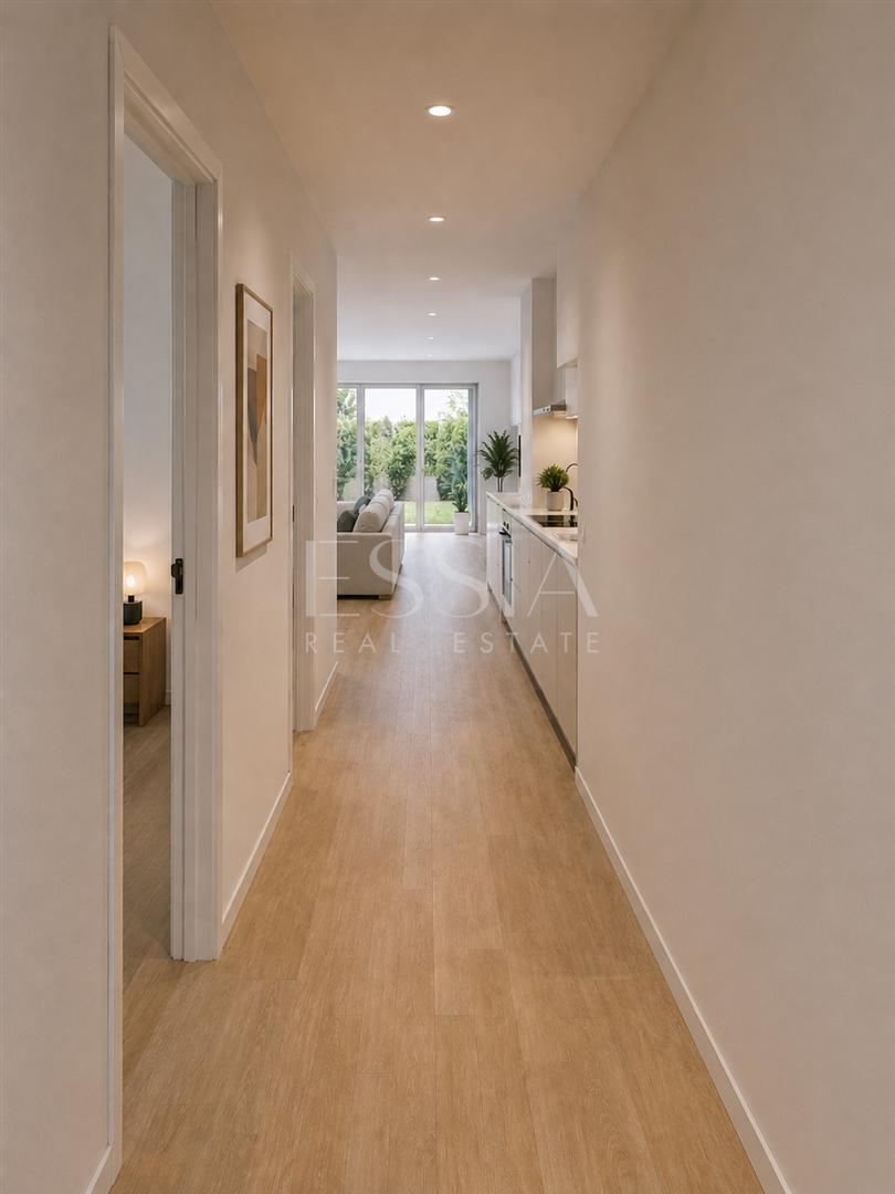 Moradia em Banda T1+1 com Terraço em Mafamude