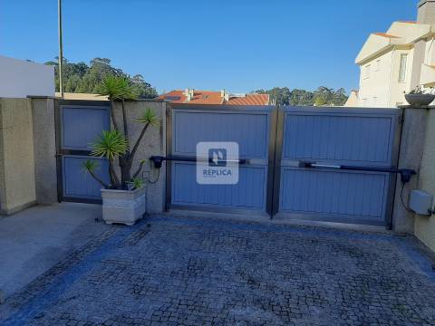 Moradia Geminada T4 em Arcozelo, Vila Nova de Gaia