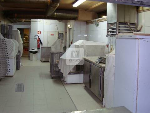 Padaria confeitaria com fabrico próprio