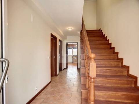 Moradia Geminada T3 em Albergaria-a-Velha, Aveiro