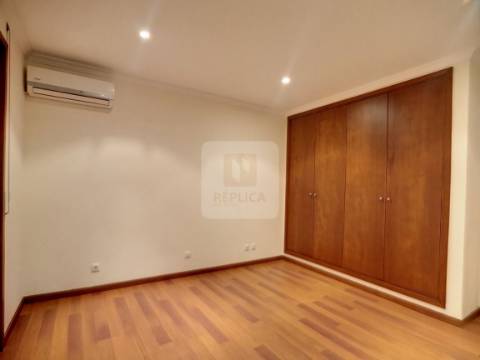 Moradia Geminada T3 em Albergaria-a-Velha, Aveiro