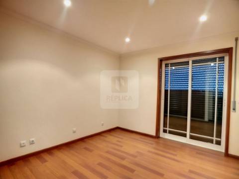 Moradia Geminada T3 em Albergaria-a-Velha, Aveiro