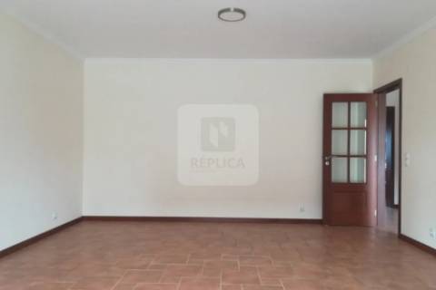 Moradia Geminada T3 em Albergaria-a-Velha, Aveiro