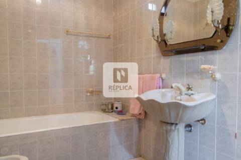 Moradia Geminada T2 em Pedroso