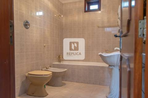 Moradia Geminada T2 em Pedroso