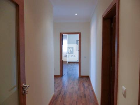 Moradia T3 em Duas Igrejas, Paredes