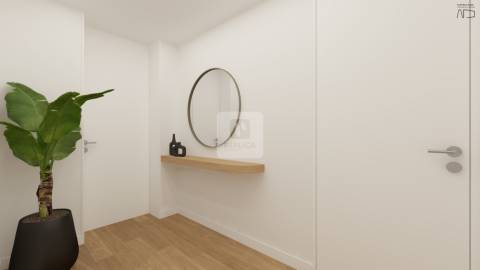 Apartamento T4, em condomínio privado, com amplas varandas