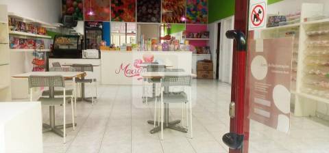 Loja no centro de Canidelo