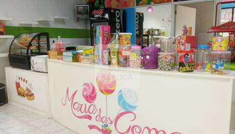 Loja no centro de Canidelo