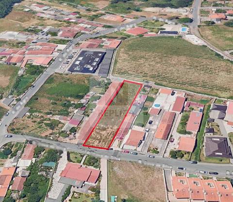 Terreno com 1140m2 em Canidelo a 800 metros da praia