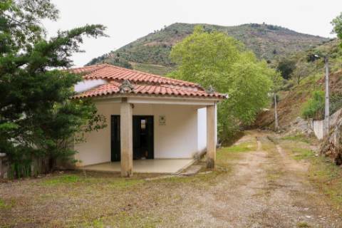 Quinta em pleno vale do Tua