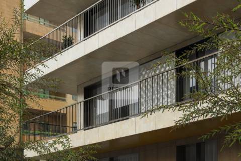 Apartamento T2 com terraço à Praia de Canidelo