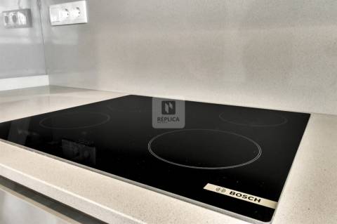 Penthouse T4 de Luxo com Vista Panorâmica no Centro de Vila Nova de Gaia