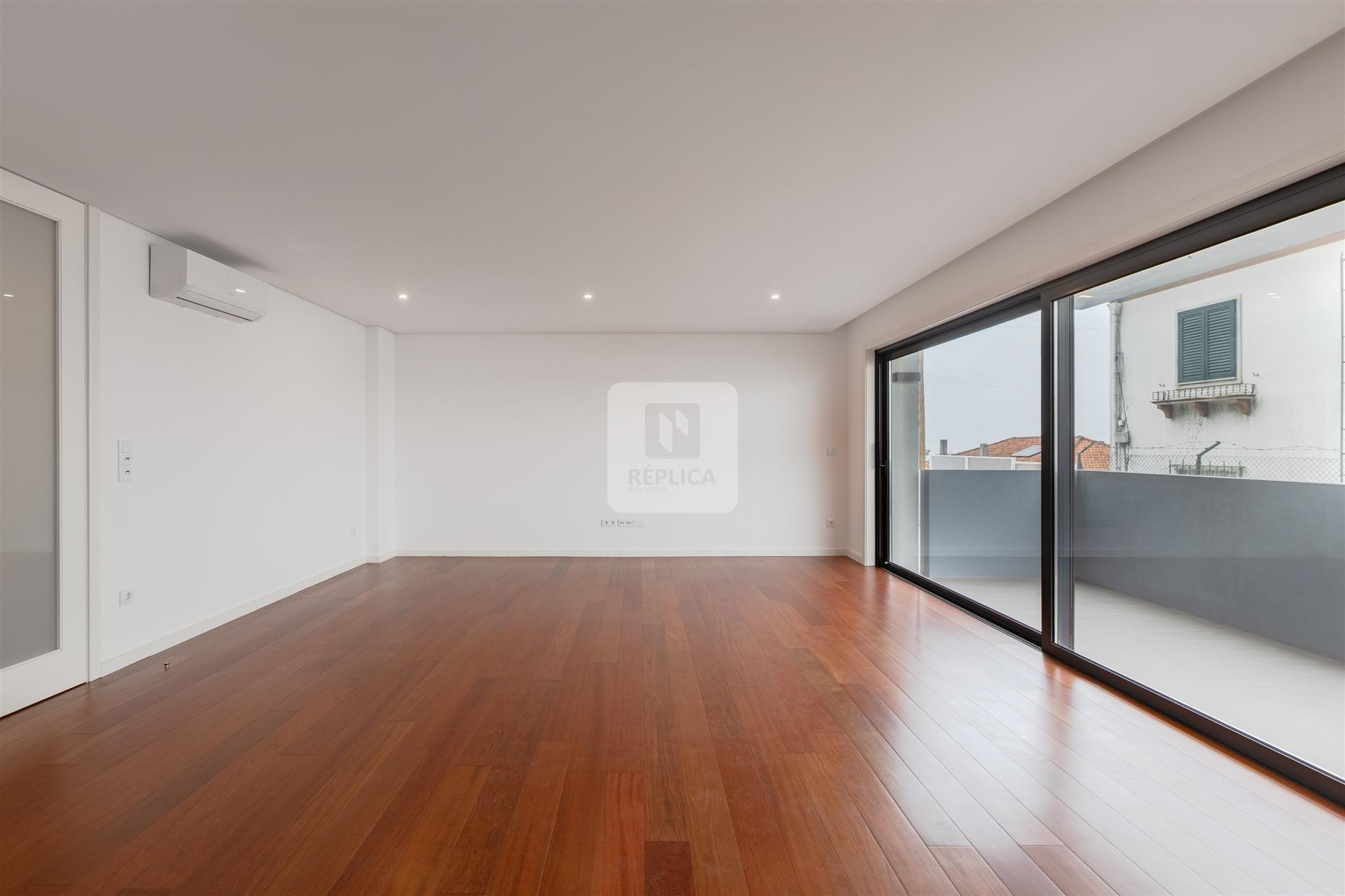 Apartamento T3, Santo Ovídio