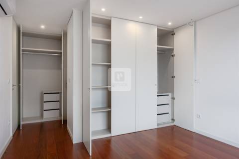 Apartamento T3, Santo Ovídio