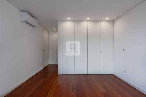 Apartamento T3, Santo Ovídio