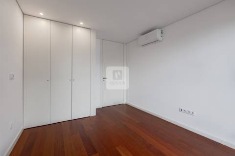 Apartamento T3, Santo Ovídio