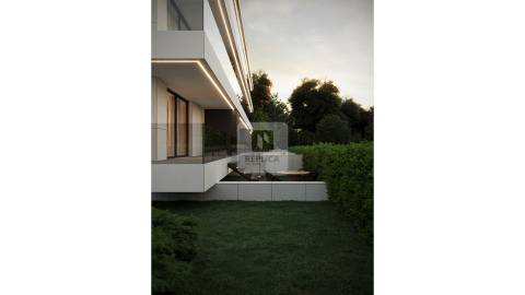 Apartamento​​​​​​​ T2 com Varanda junto ao Rio Douro