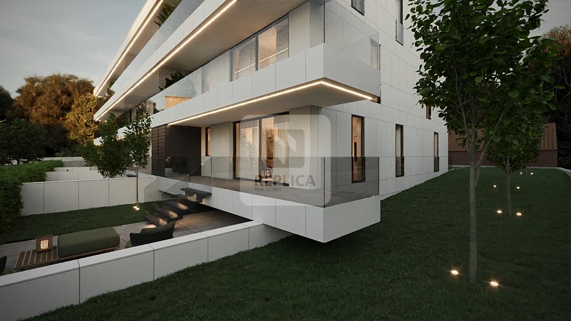 Apartamento&#8203;&#8203;&#8203;&#8203;&#8203;&#8203;&#8203; T2 com Varanda junto ao Rio Douro