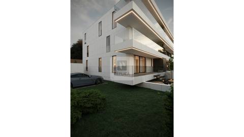 Apartamento​​​​​​​ T2 com Varanda Vistas para o Rio Douro