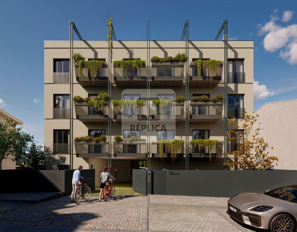 Moradia T1 duplex com jardim, Valadares