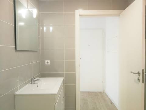 Apartamento T0 - Centro da Cidade - Novo