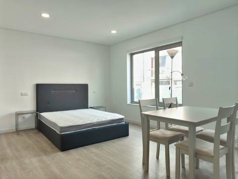 Apartamento T0 - Centro da Cidade - Novo