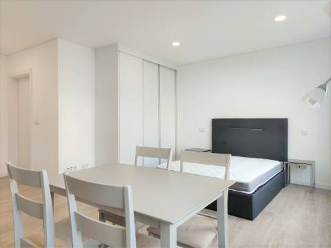 Apartamento T0 - Centro da Cidade - Novo