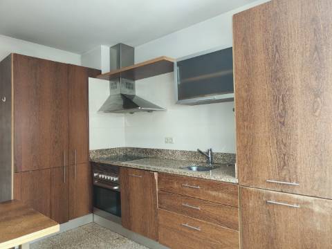 Moderno Apartamento T2 - Forca