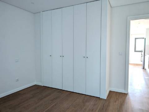 Apartamento T1 Novo - Cento de Aveiro