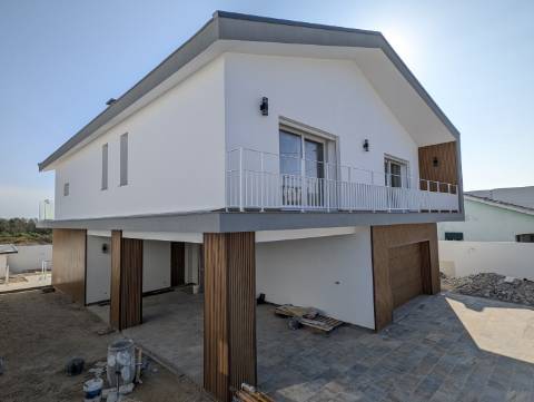 Moradia T5 Isolada - Costa Nova