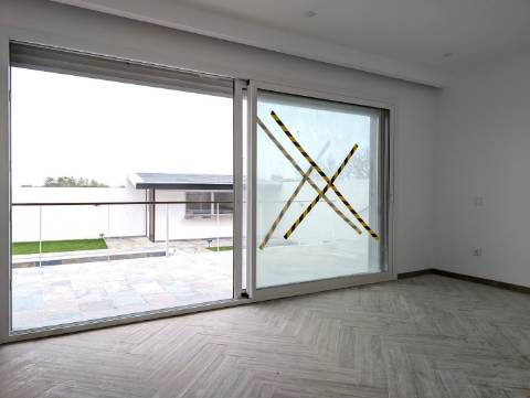 Moradia T5 Isolada - Costa Nova