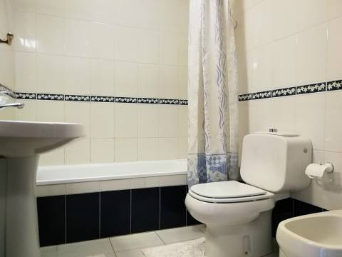 Apartamento T2 - Praia da Barra (200m da praia)