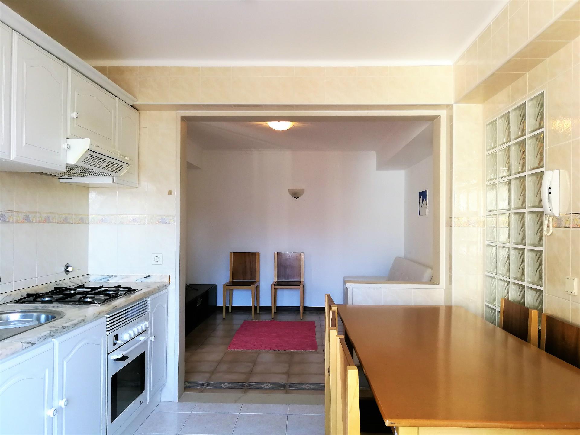 Apartamento T2 - Praia da Barra (200m da praia)