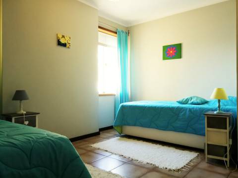 Apartamento T2 - Praia da Barra (200m da praia)