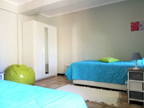 Apartamento T2 - Praia da Barra (200m da praia)