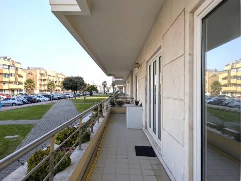 Apartamento T1 - Praia da Barra