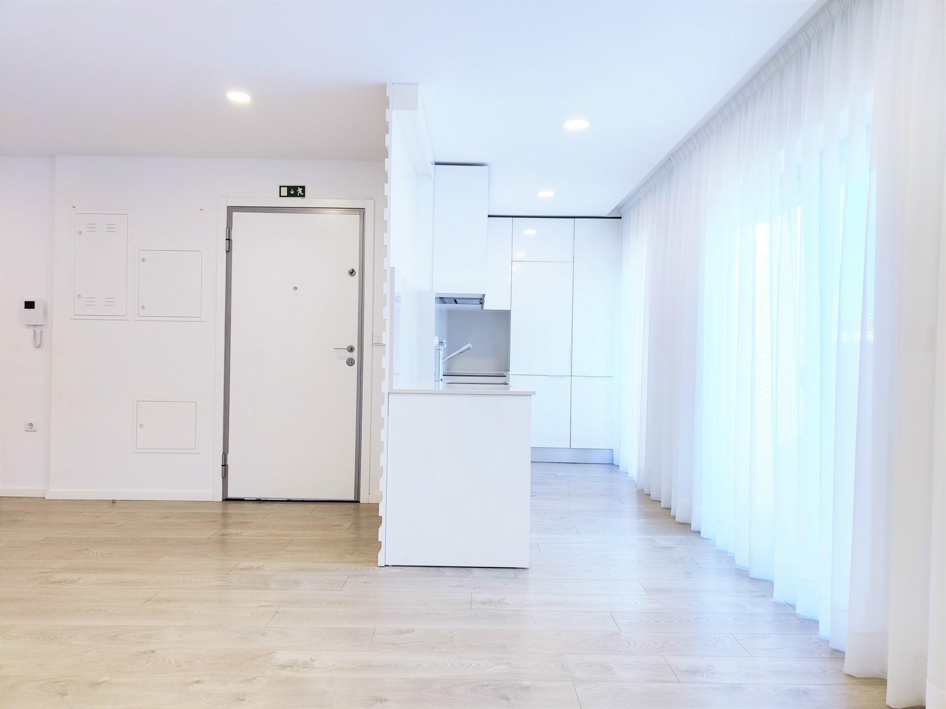Penthouse T2 - Avenida Lourenço Peixinho