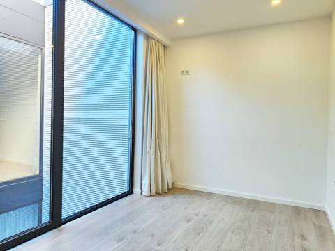 Penthouse T2 - Avenida Lourenço Peixinho