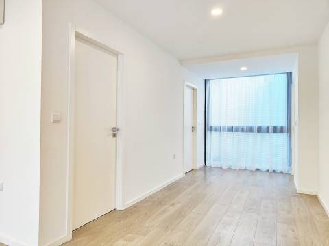 Penthouse T2 - Avenida Lourenço Peixinho