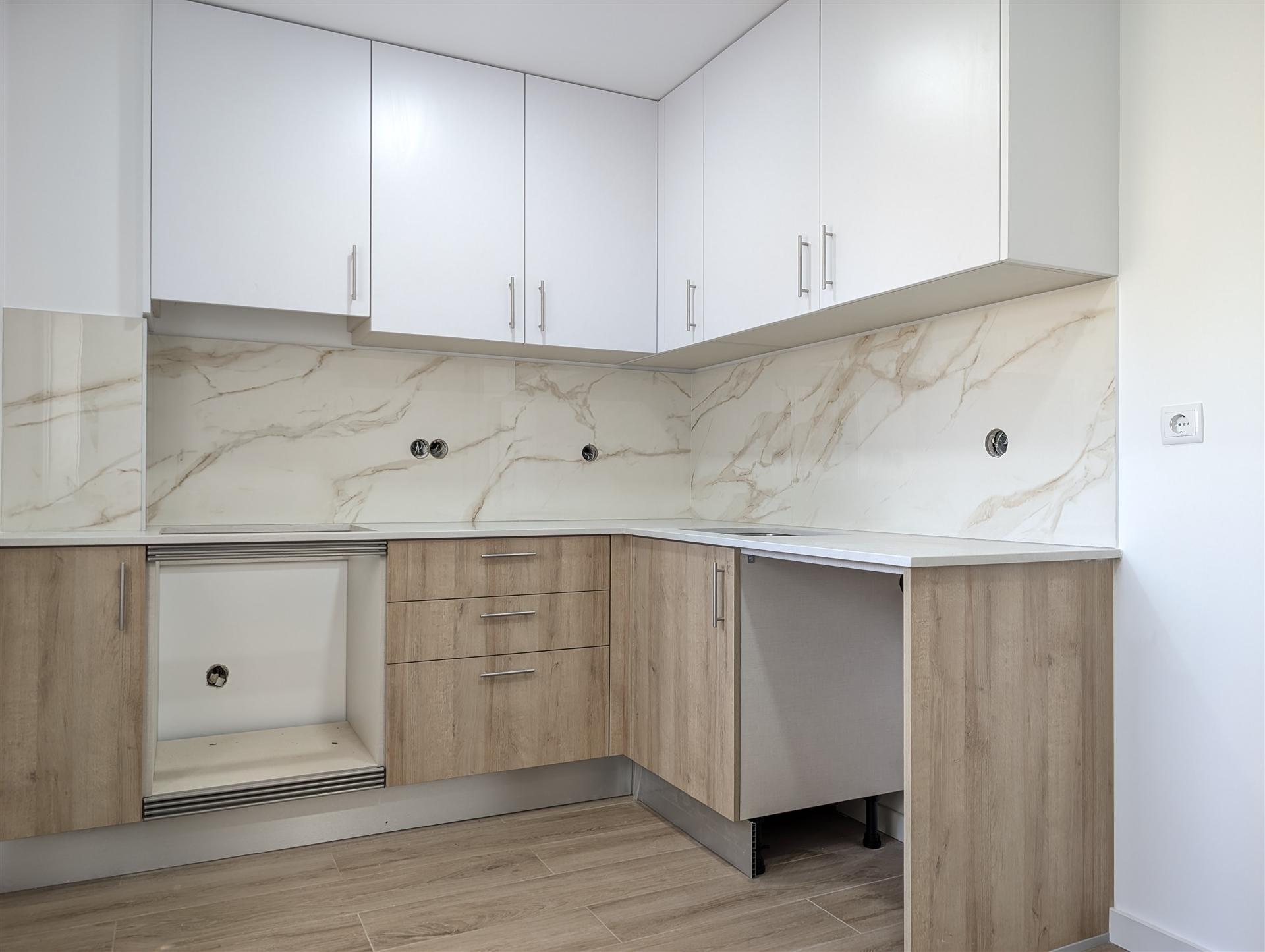 Apartamento T2 Totalmente Remodelado – Costa Nova